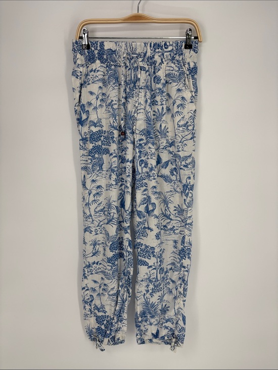 Nicole Miller Pants - 🪵 Nicole Miller linen rayon Blue and White Tropical Print Joggers